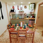 The Astrid Apartamento *